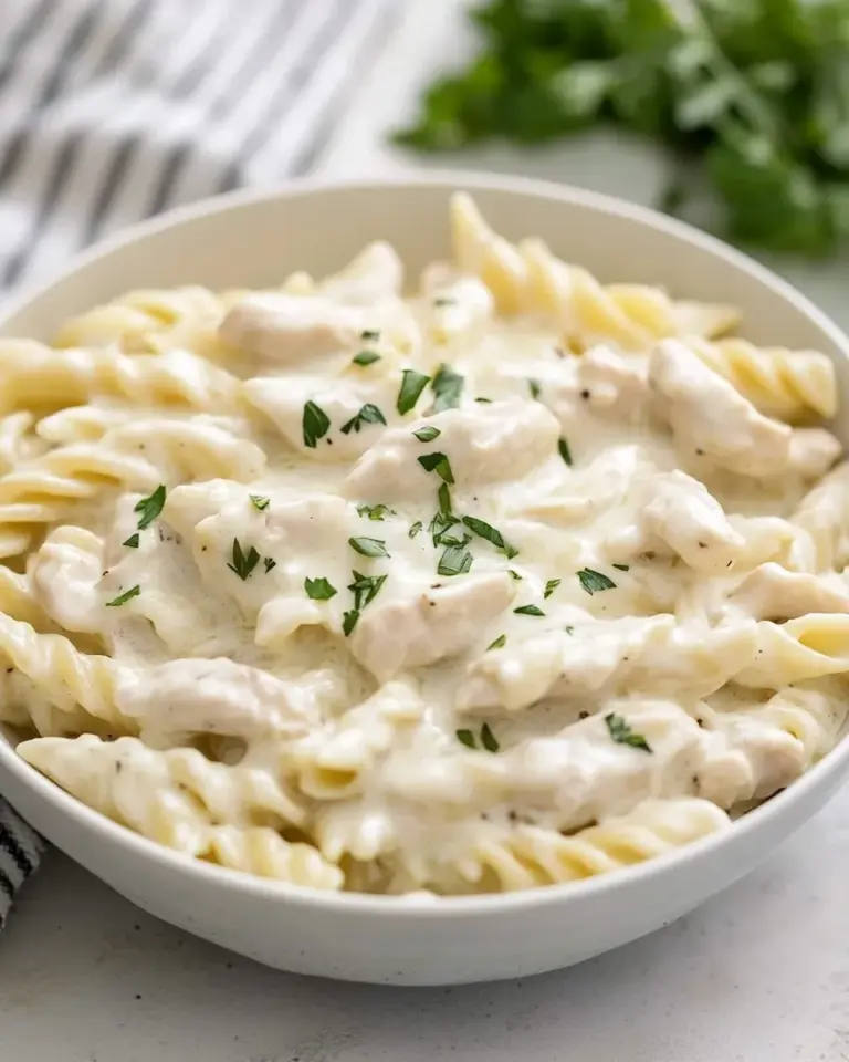 Easy Instant Pot Chicken Alfredo Pasta photo