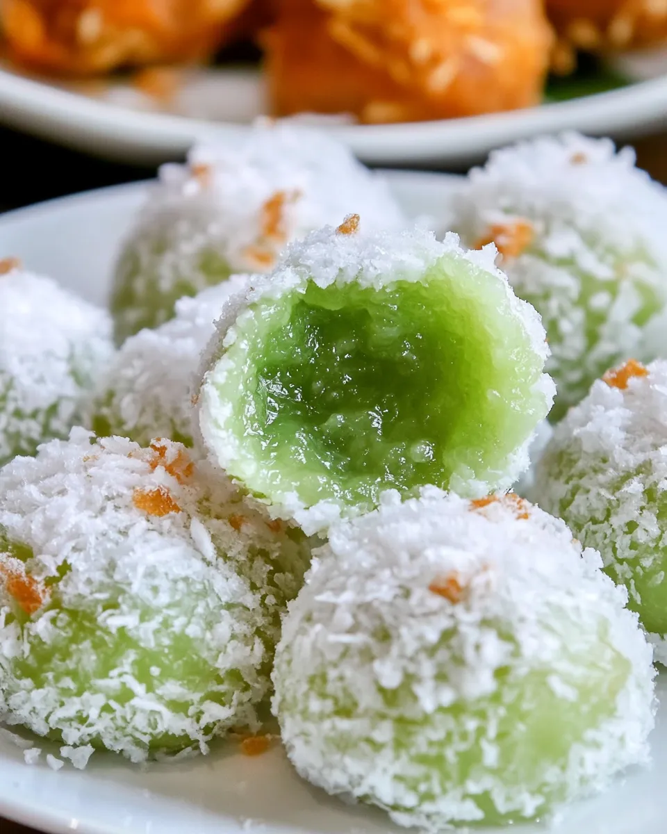 Delicious Onde-onde (Ondeh-ondeh) shot